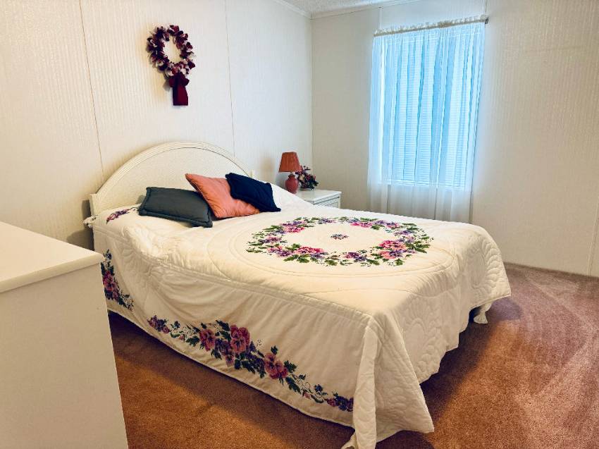4564 Dublin Place a Lakeland, FL Mobile or Manufactured Home for Sale